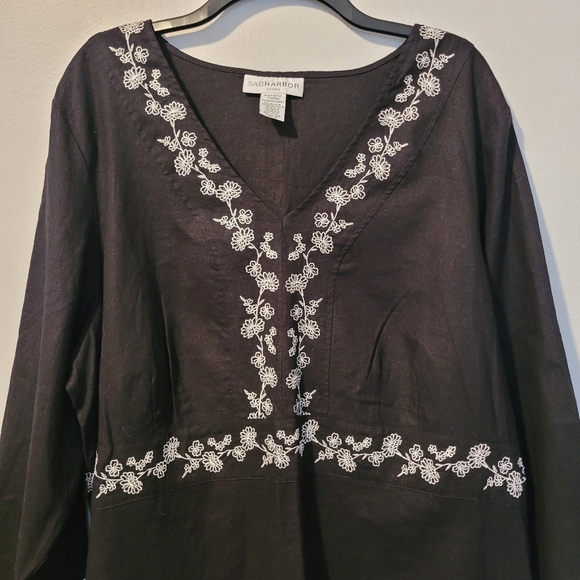 Women's 2X linen blend black white flora embroidered tunic blouse top plus size - Picture 3 of 14